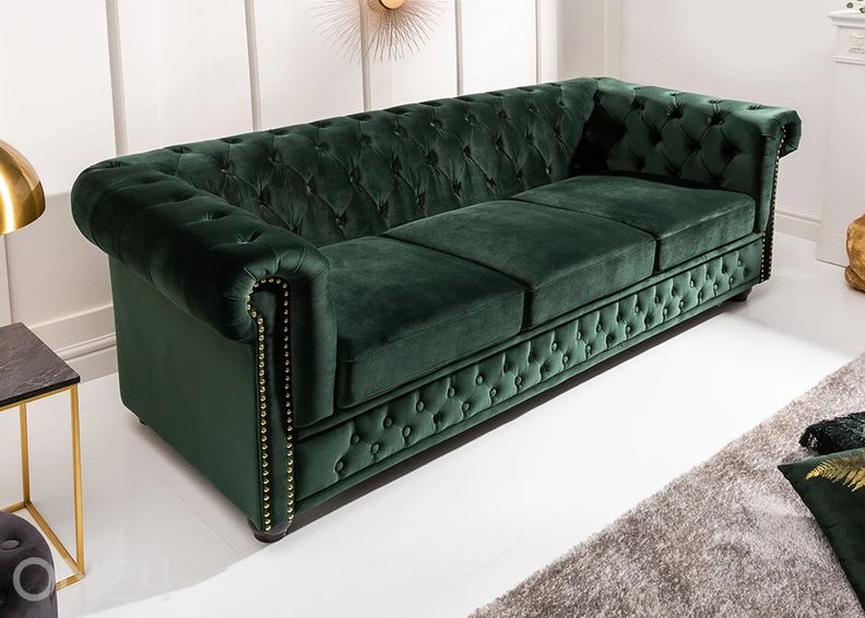 Diivan Chesterfield suurendatud