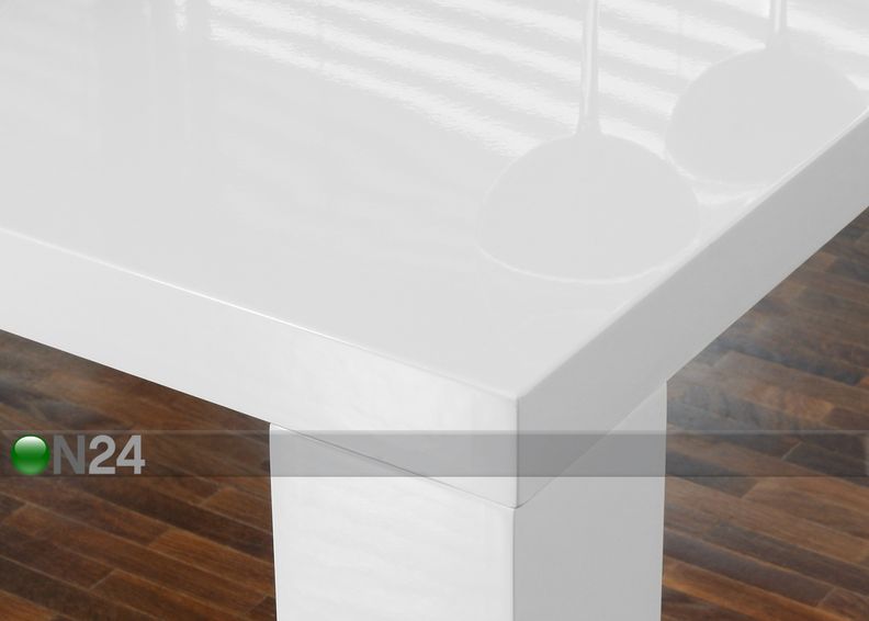 Diivanilaud suurendatud