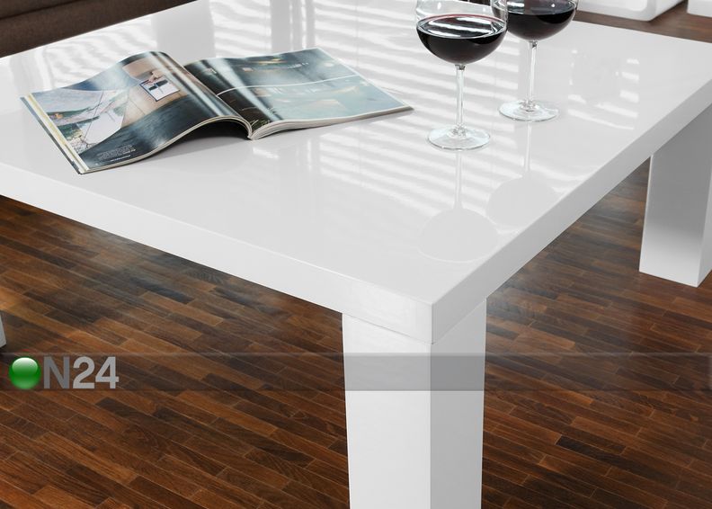 Diivanilaud suurendatud