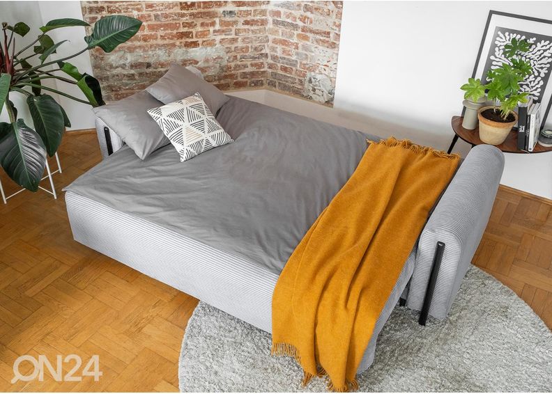 Diivanvoodi Annike suurendatud