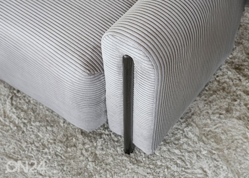 Diivanvoodi Annike suurendatud