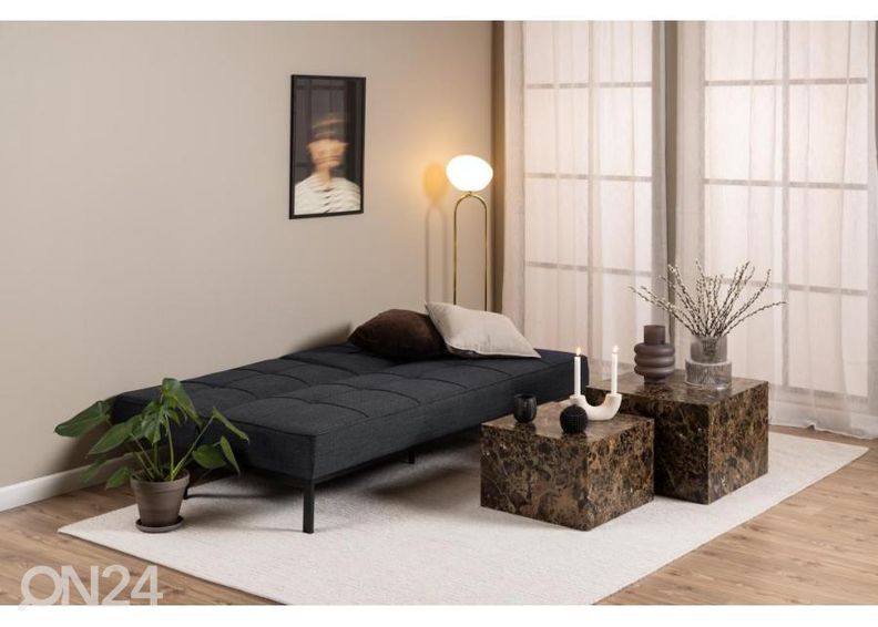 Diivanvoodi Bayonne suurendatud