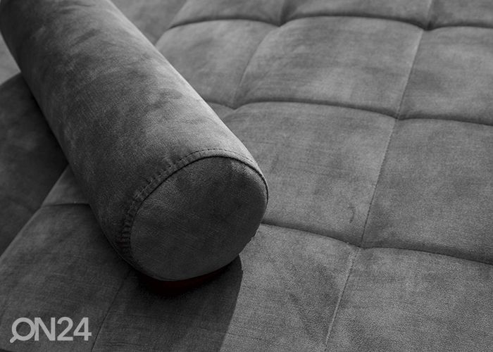 Diivanvoodi Couture suurendatud