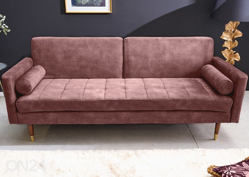 Diivanvoodi Couture suurendatud