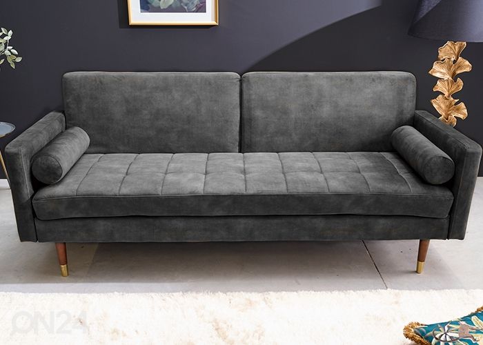 Diivanvoodi Couture suurendatud