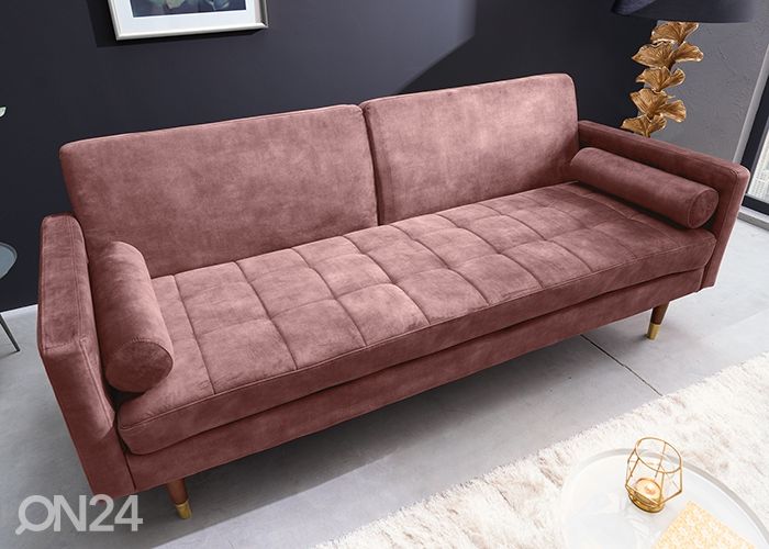 Diivanvoodi Couture suurendatud