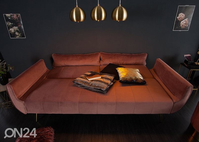 Diivanvoodi Divani II suurendatud