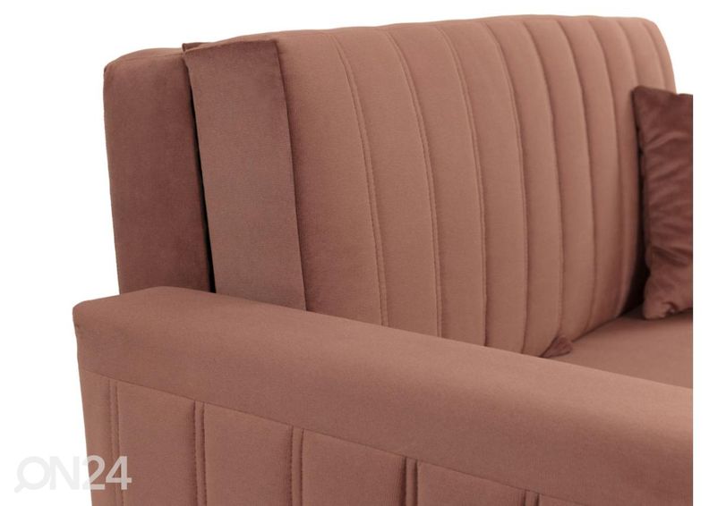 Diivanvoodi Ferrara II suurendatud