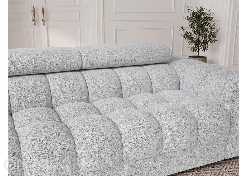 Diivanvoodi Festello suurendatud