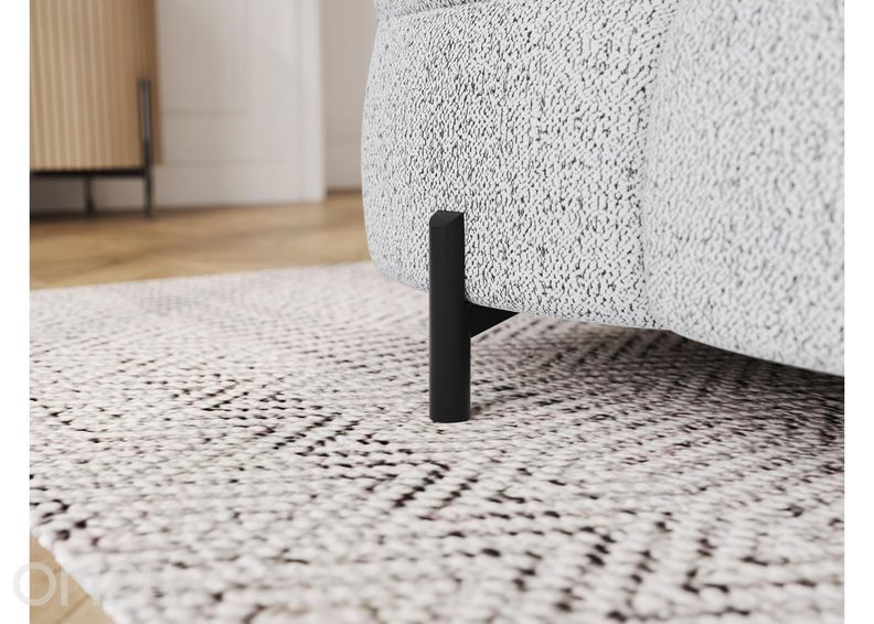 Diivanvoodi Festello suurendatud