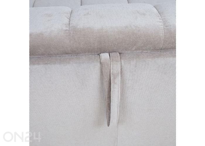 Diivanvoodi Stella vedrumadratsiga suurendatud