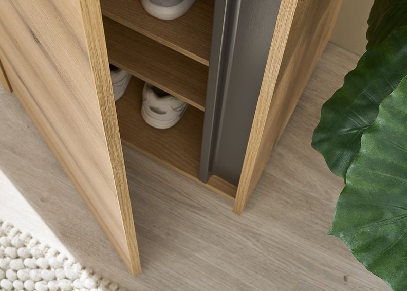 Esikukapp City suurendatud