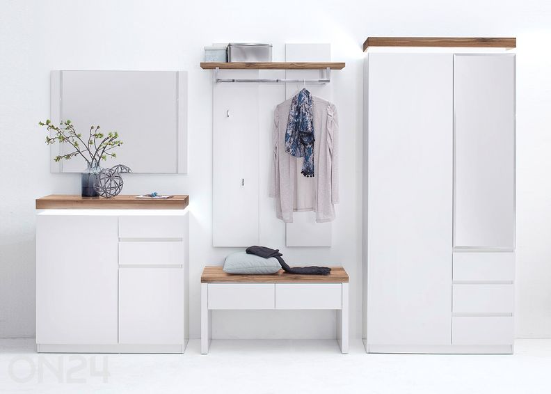 Esikukapp Romina suurendatud