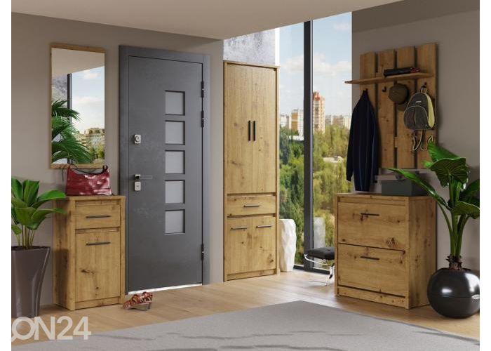 Esikunagi Ayson suurendatud