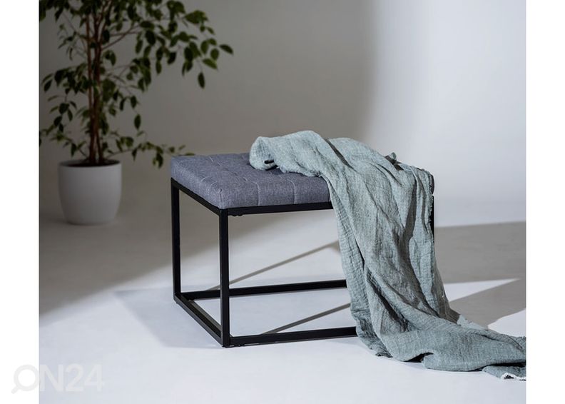 Esikupink Amandola suurendatud