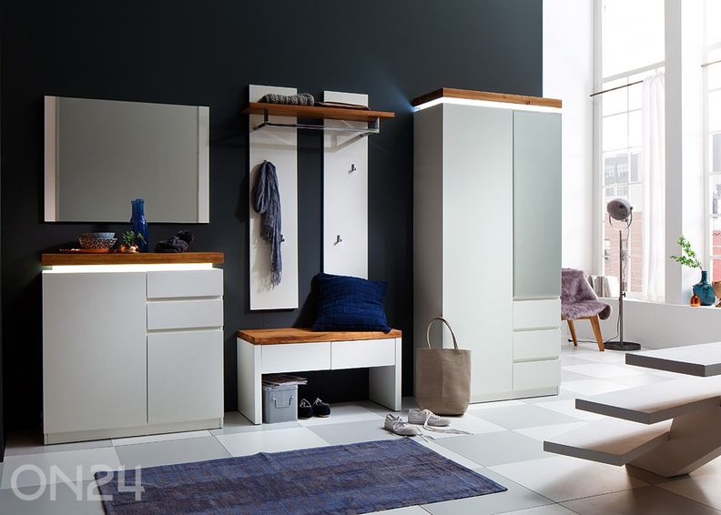 Esikupink Romina suurendatud