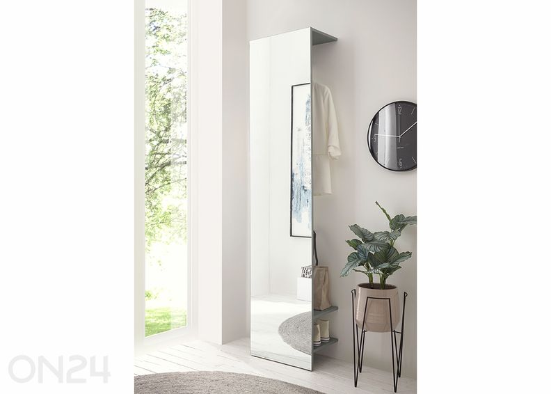 Esikuriiul peegliga City suurendatud