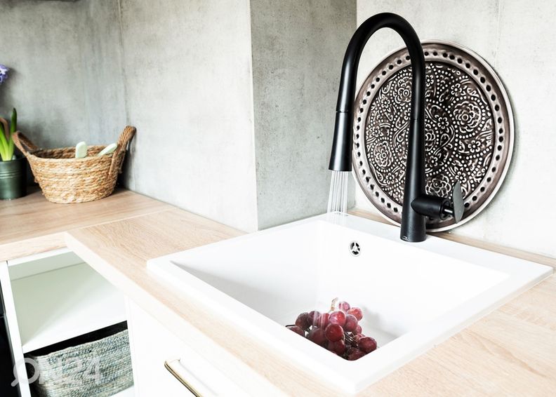 Graniidist köögivalamu Laveo Alena suurendatud