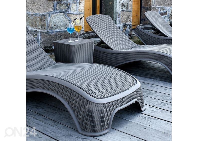 Hoiukast/abilaud aeda Bocas suurendatud