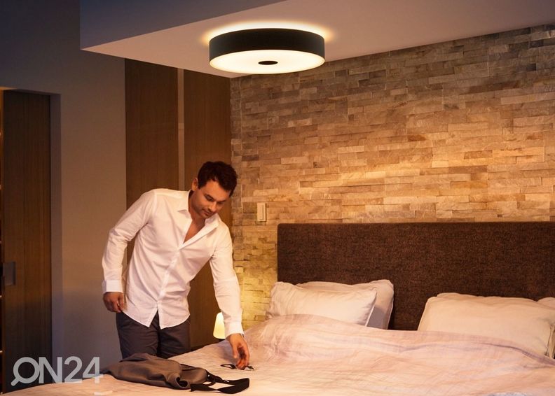 Hue White ambiance Fair nutikas laevalgusti must puldiga suurendatud