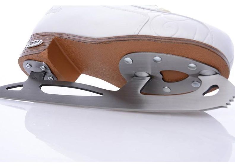 Iluuisud naistele Camila Tempish suurendatud