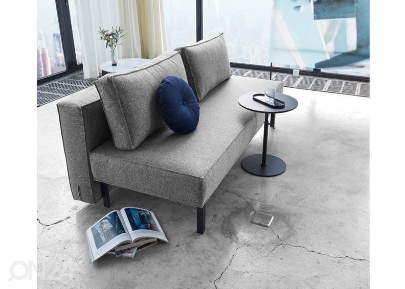 Innovation diivanvoodi Sly suurendatud