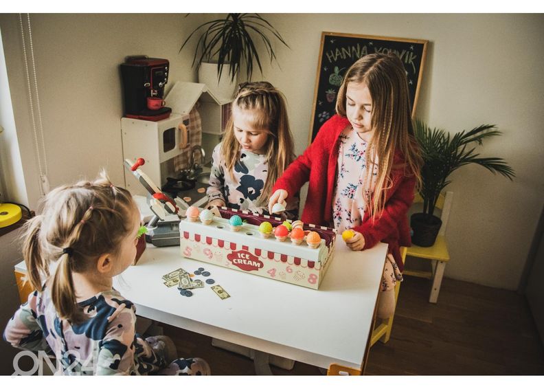 Jäätisekohviku komplekt arvutama õppimiseks suurendatud