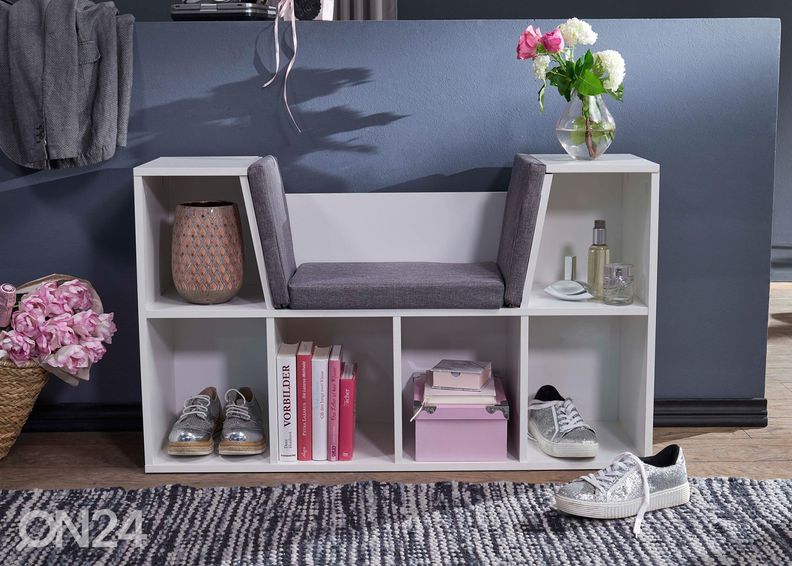 Jalanõuderiiul / pink Regal suurendatud