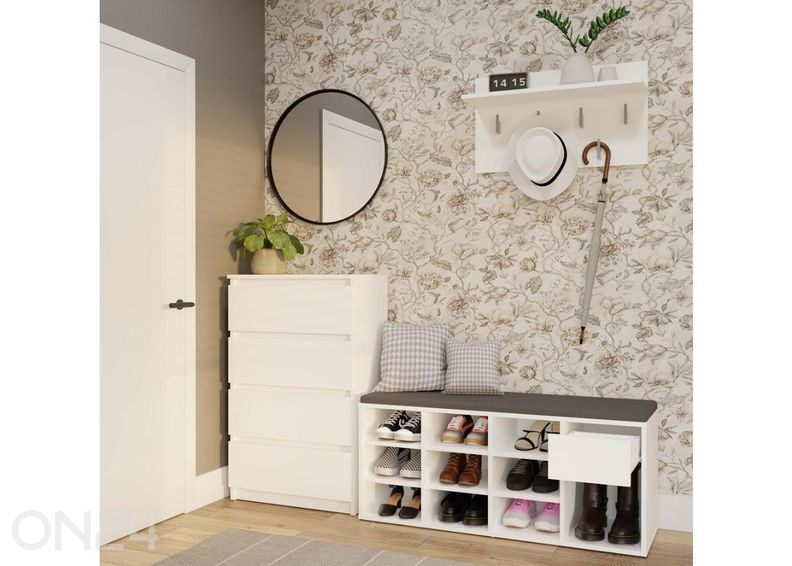 Jalanõuderiiul / pink Tallinn suurendatud