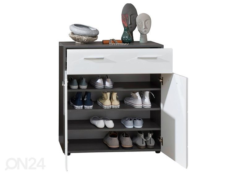 Jalatsikapp Line suurendatud