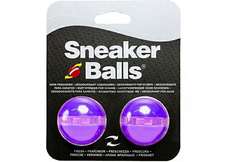 Jalatsivärskendaja kulki Sneakerballs Ice suurendatud