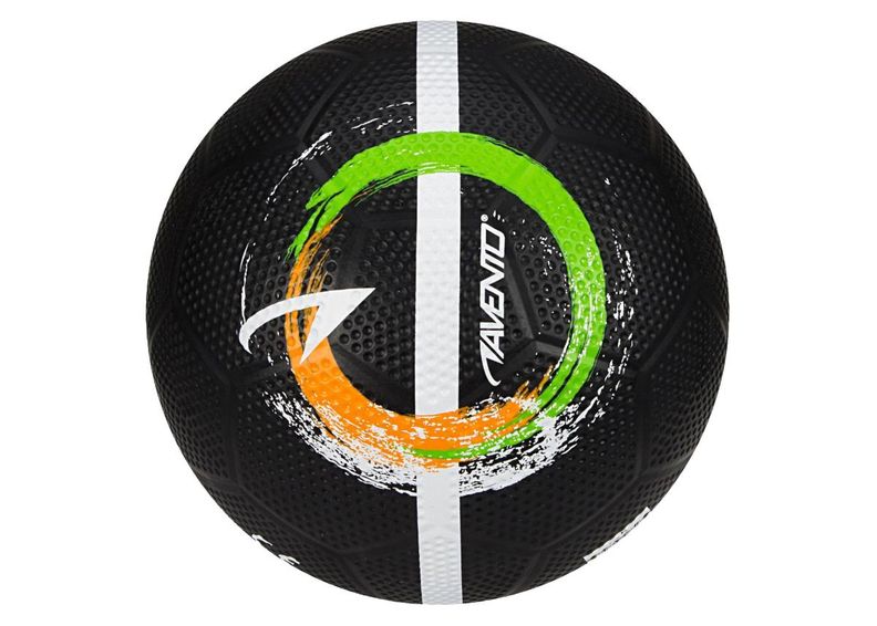 Jalgpall Street Football Avento suurendatud