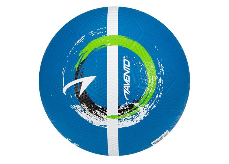 Jalgpall Street Football Avento suurendatud