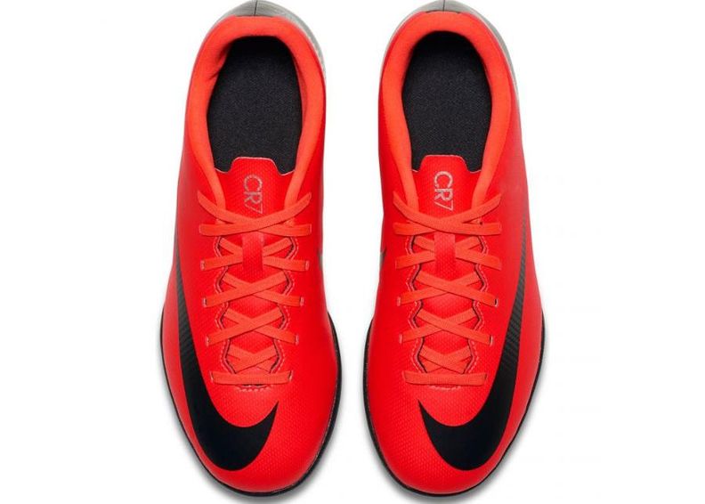 Jalgpallijalatsid lastele kunstmuru Nike Mercurial Vapor X 12 Club GS CR7 TF Jr AJ3106 600 suurendatud