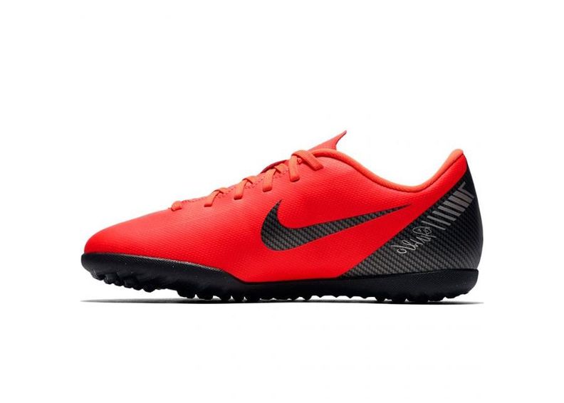 Jalgpallijalatsid lastele kunstmuru Nike Mercurial Vapor X 12 Club GS CR7 TF Jr AJ3106 600 suurendatud