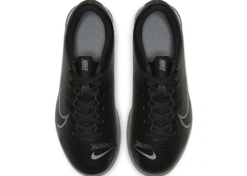 Jalgpallijalatsid lastele Nike Mercurial Vapor 13 Club IC JR AT8169 001 suurendatud