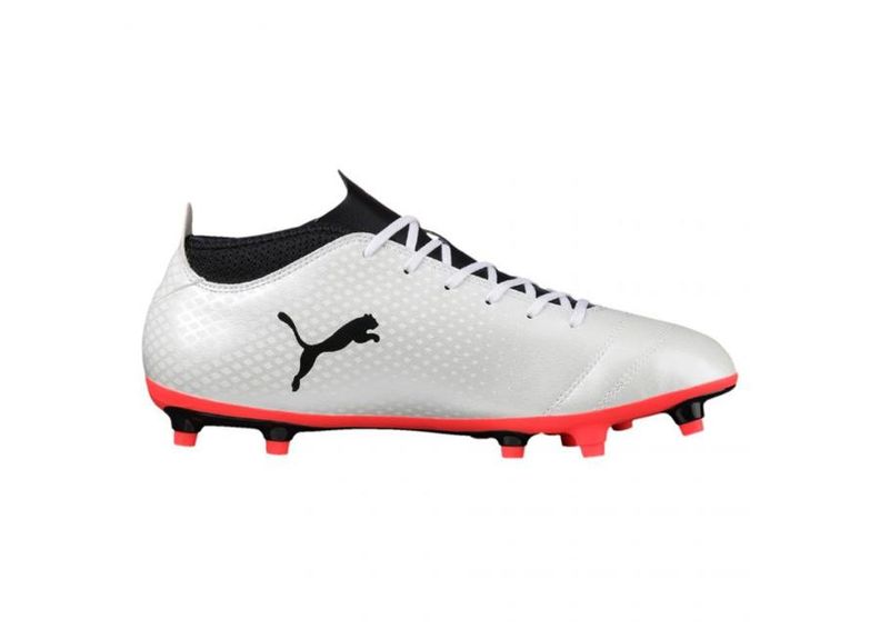 Jalgpallijalatsid meestele muru Puma ONE 17.4 FG M 104075 01 suurendatud