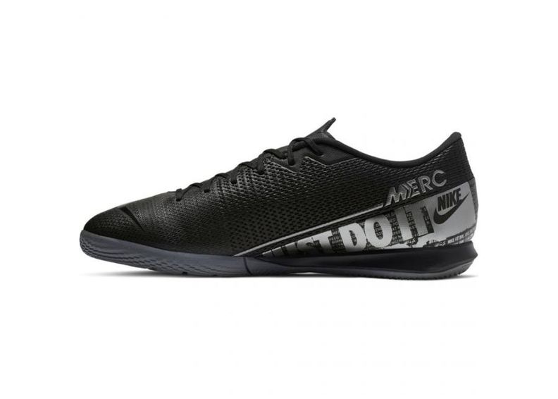 Jalgpallijalatsid meestele Nike Mercurial Vapor 13 Academy IC M AT7993 001 suurendatud