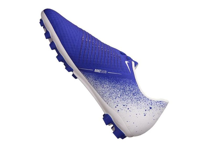 Jalgpallijalatsid meestele Nike Phantom Vnm Academy AG-R M AV3038-104 suurendatud