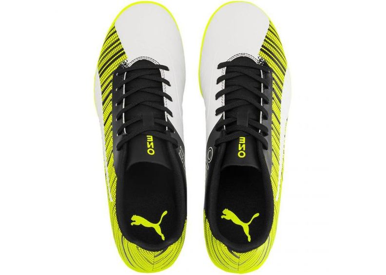 Jalgpallijalatsid meestele saali Puma One 5.4 IT M 105654 04 suurendatud