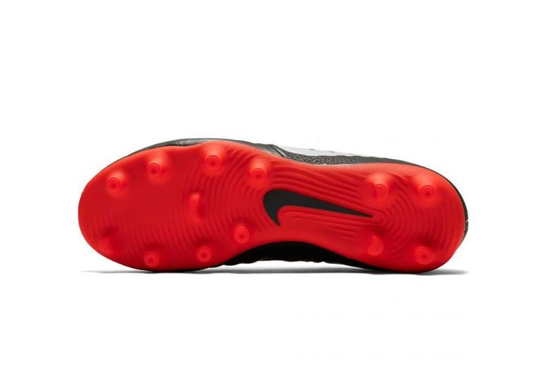 jalgpallijalatsid muru/kunstmuru lastele Nike Tiempo Legend 7 Club MG Jr AO2300 006 suurendatud