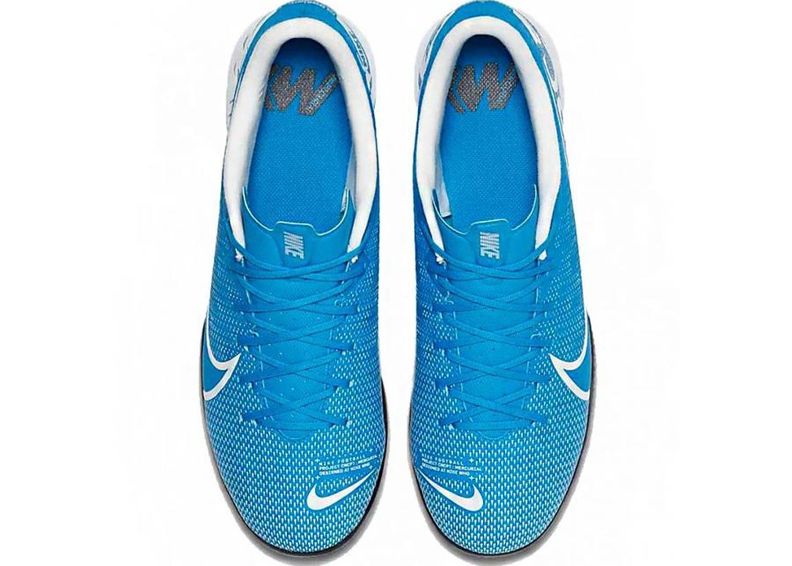 Jalgpallijalatsid saali meestele Nike Mercurial Vapor 13 Academy M IC AT7993 414 suurendatud