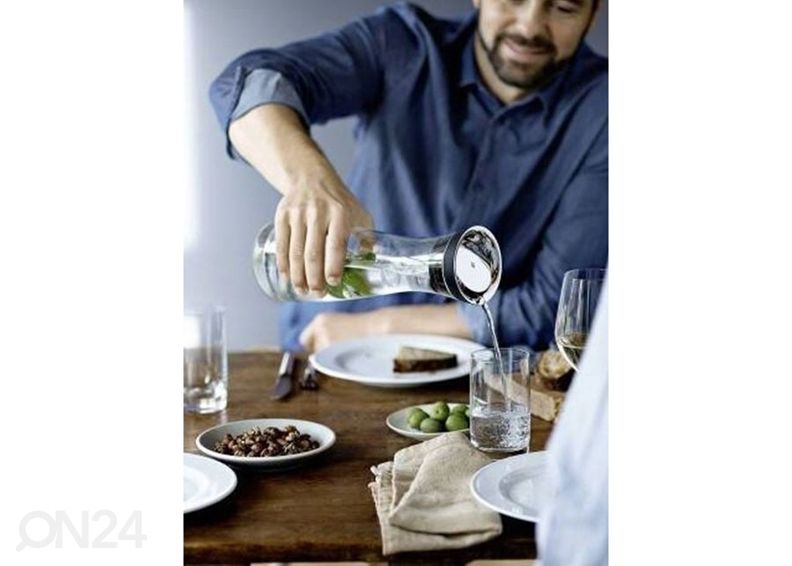 Karahvin WMF Basic 0,75 L suurendatud