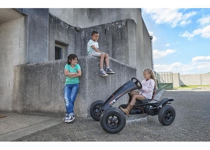 Kart BERG GO- Black Edition BFR suurendatud