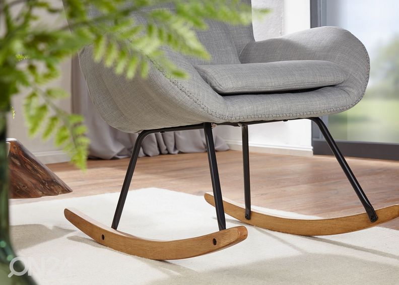 Kiiktool Rocky, hall suurendatud