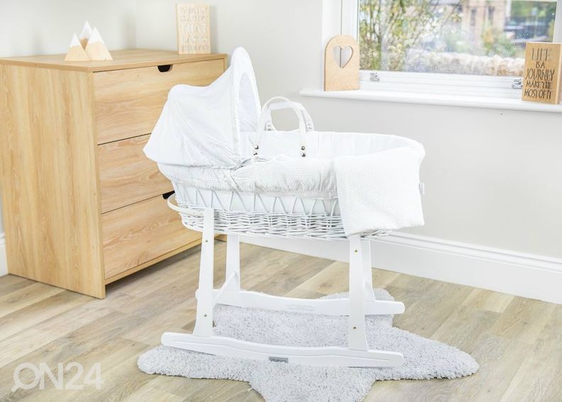 Kiikuvad korvhälli jalad suurendatud