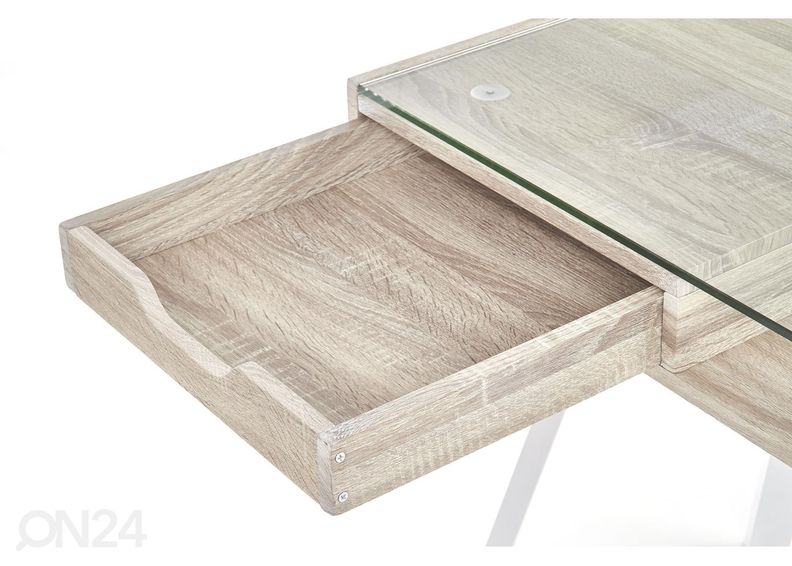 Kirjutuslaud suurendatud