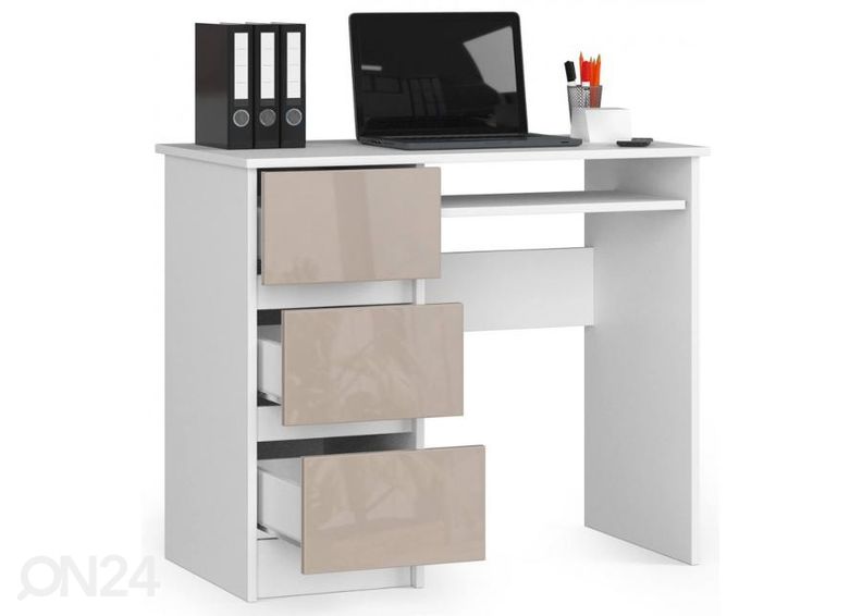 Kirjutuslaud suurendatud