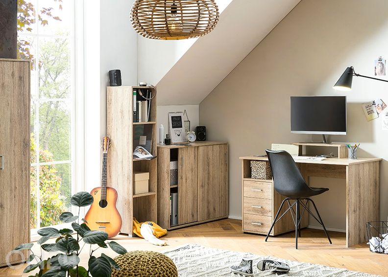 Kirjutuslaud Niels suurendatud