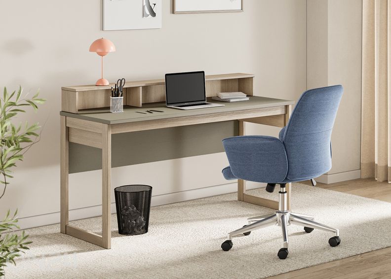 Kirjutuslaud Stranda suurendatud